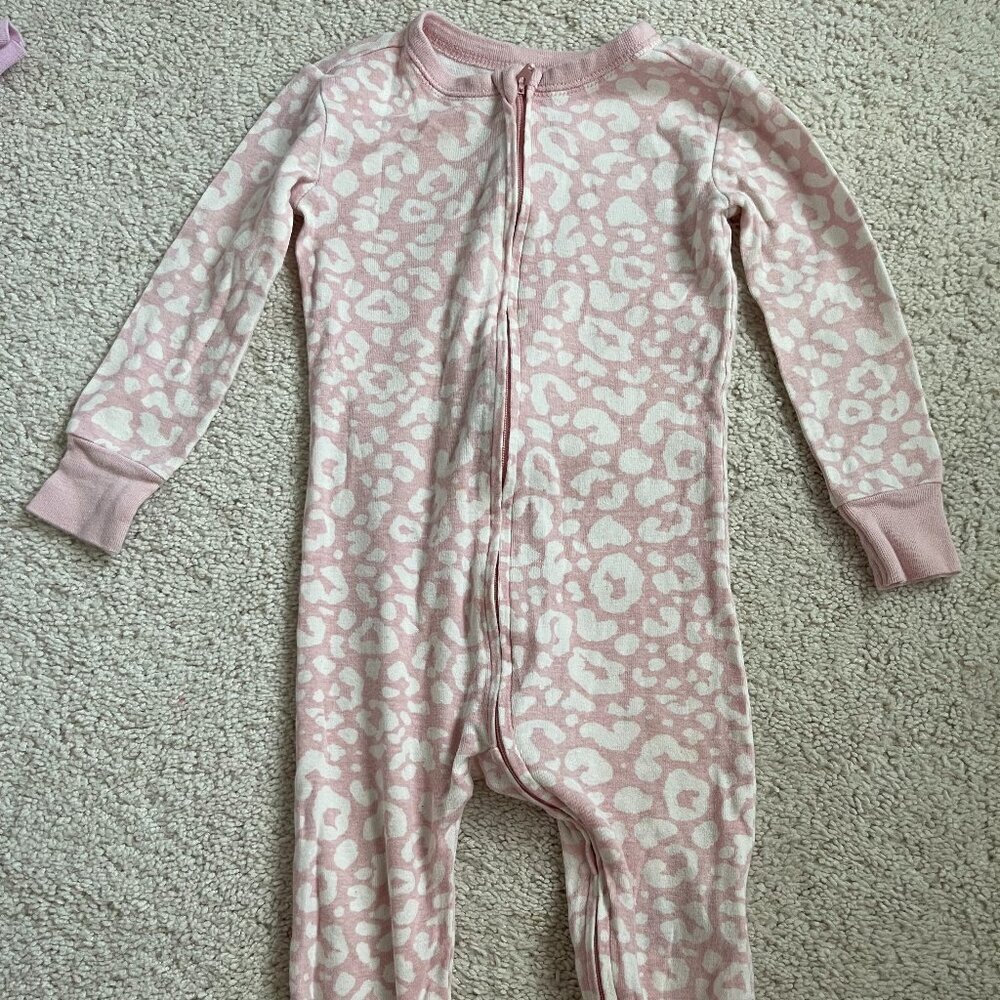 Old Navy Bodysuit for toddler girl - Picture 1 of 3